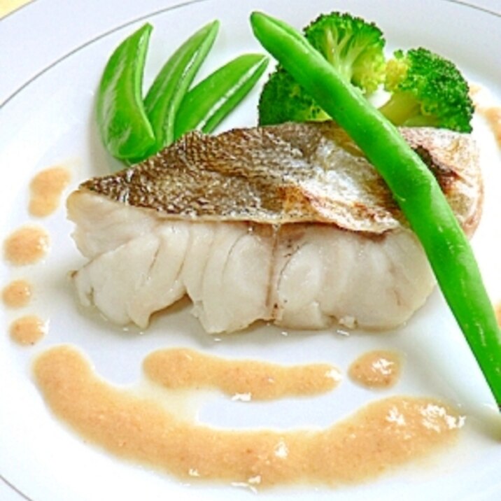 白身魚と緑野菜のグリル☆えびソース